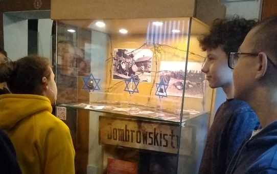 I44444MG 20221112 091905